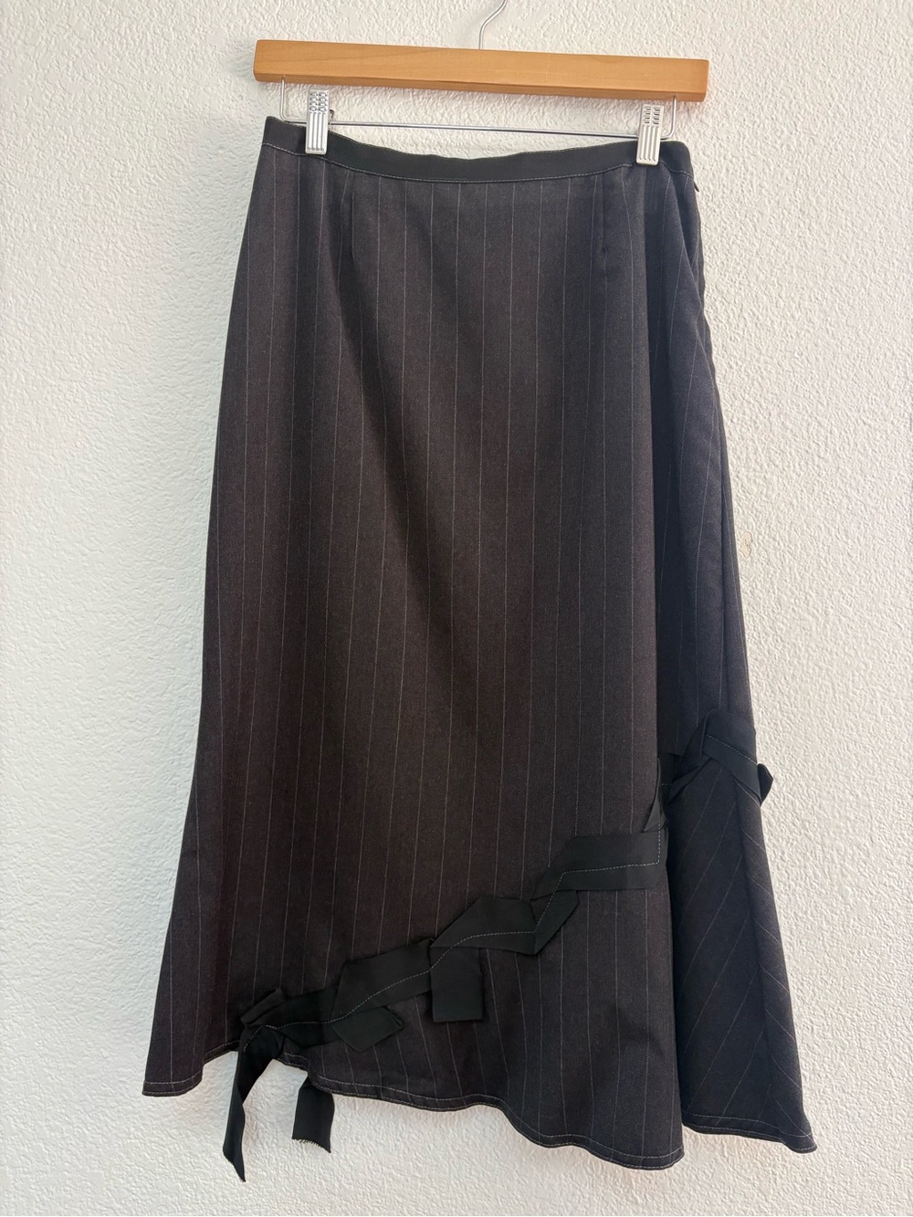 Women’s Black Pinstripe A-Line Skirt with Ribbon Detail 100% wool
